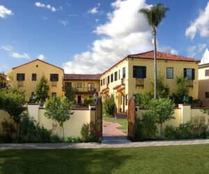 building photo of trojandale min